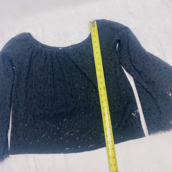 Women's Lace Boho Over Sized Bell Sleeve Shirt Eyelet Pattern Red Haute Brand S - Picture 9 of 14